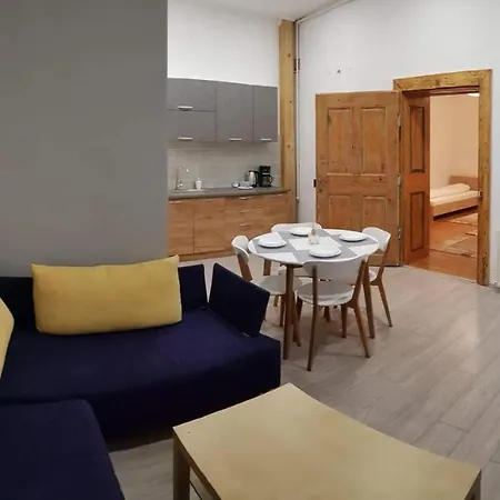 Apartment Fabini *